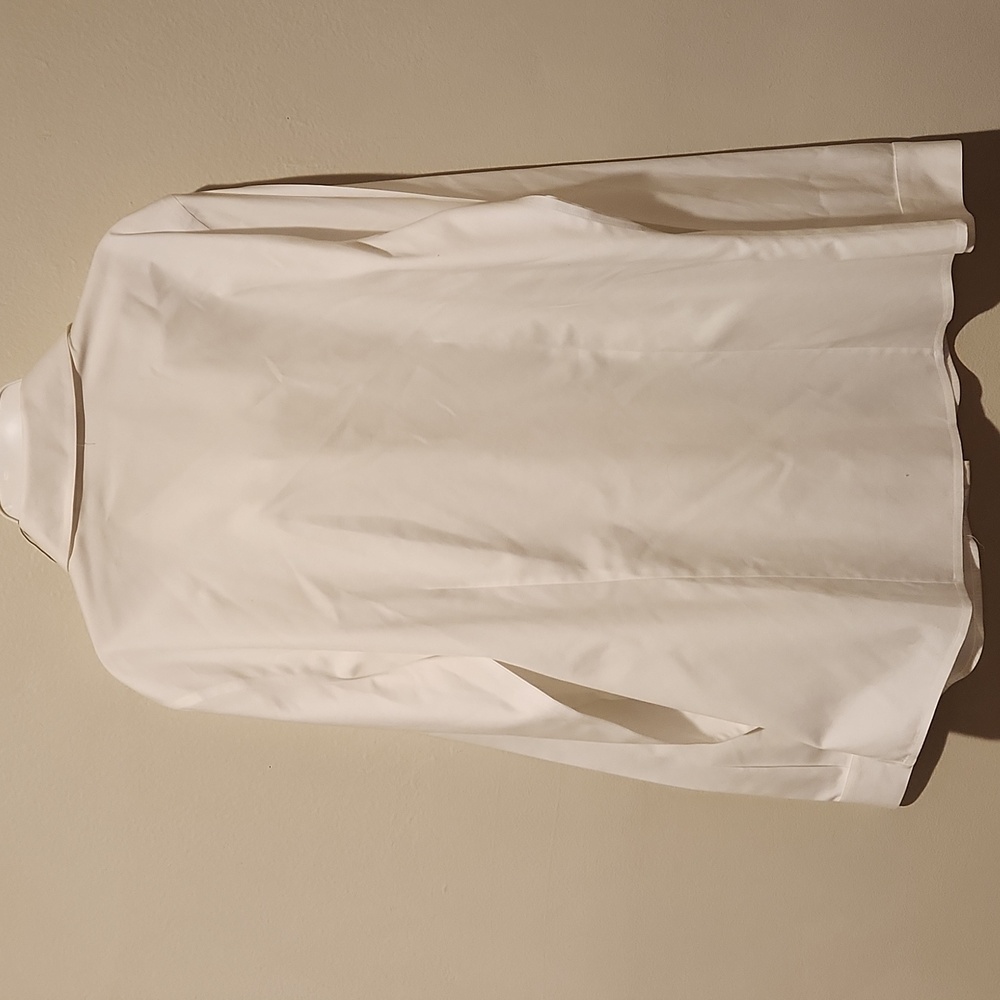 ❤️ NWT! CHICOS NO IRON BUTTON DOWN STRETCH COTTON POPLIN SHIRT, 8 -10 - Picture 7 of 8